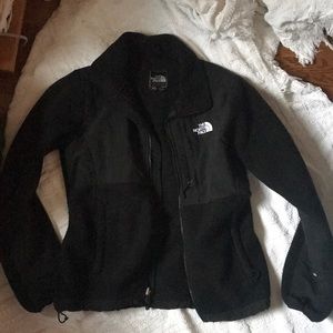 Black north face Denali